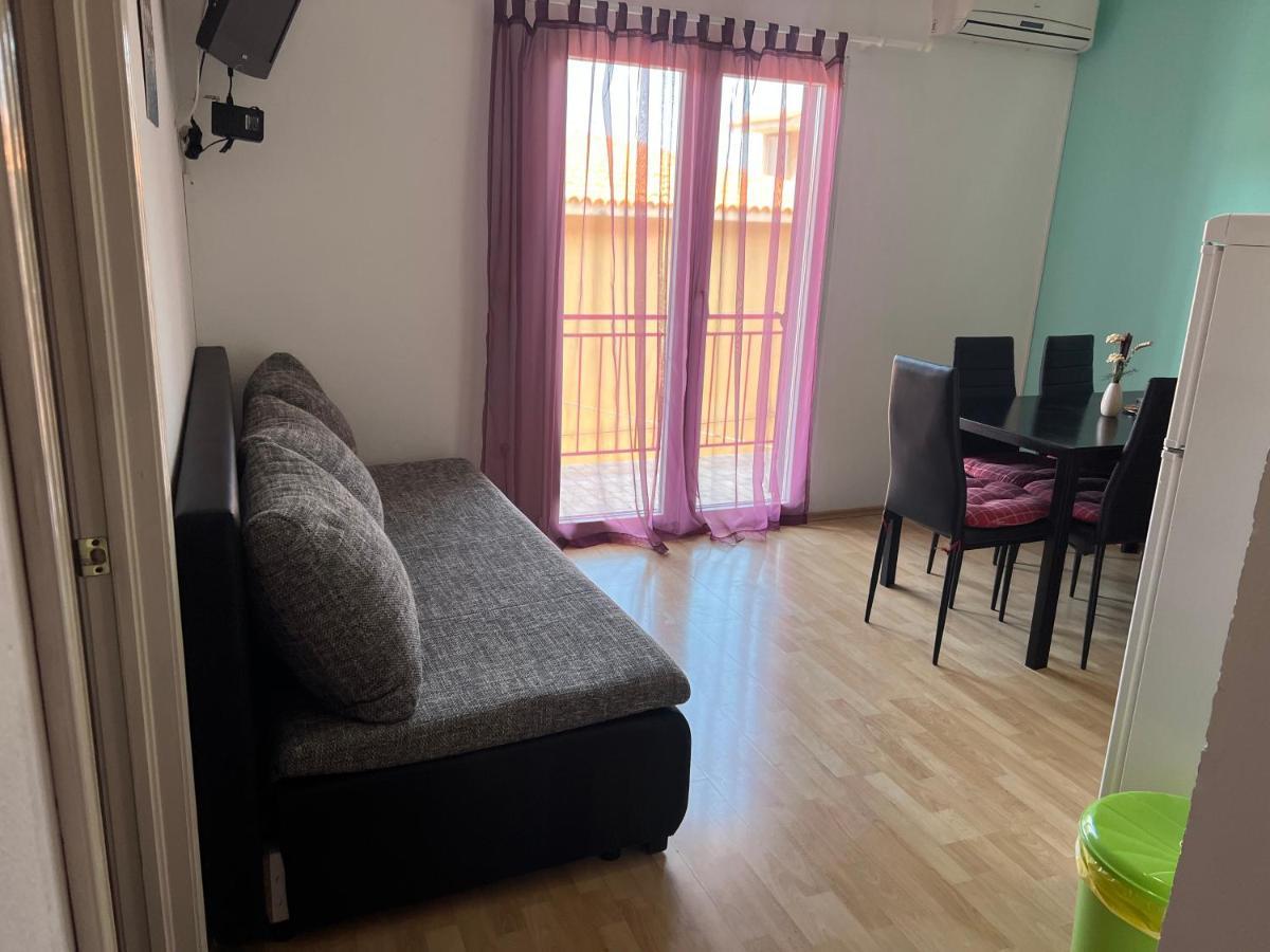 Apartmani Kacola Tučepi Екстериор снимка